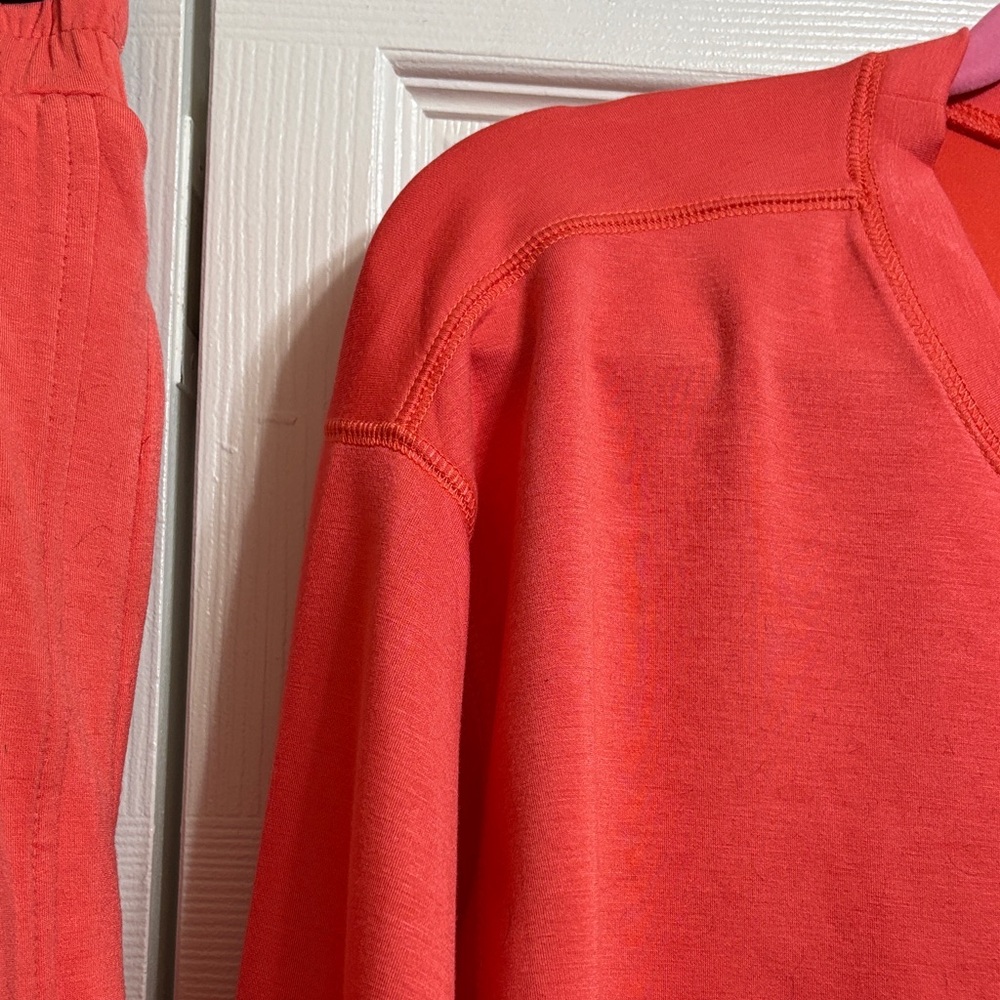 Double Zero Coral Track Pants, Shorts & Sweatshirt Set LIKE NEW WORN ONCE - Picture 10 of 14